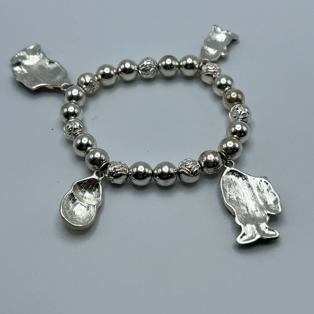 Christmas‎ Stretch Bracelet Silver Tone Beads Enamel Santa Charms